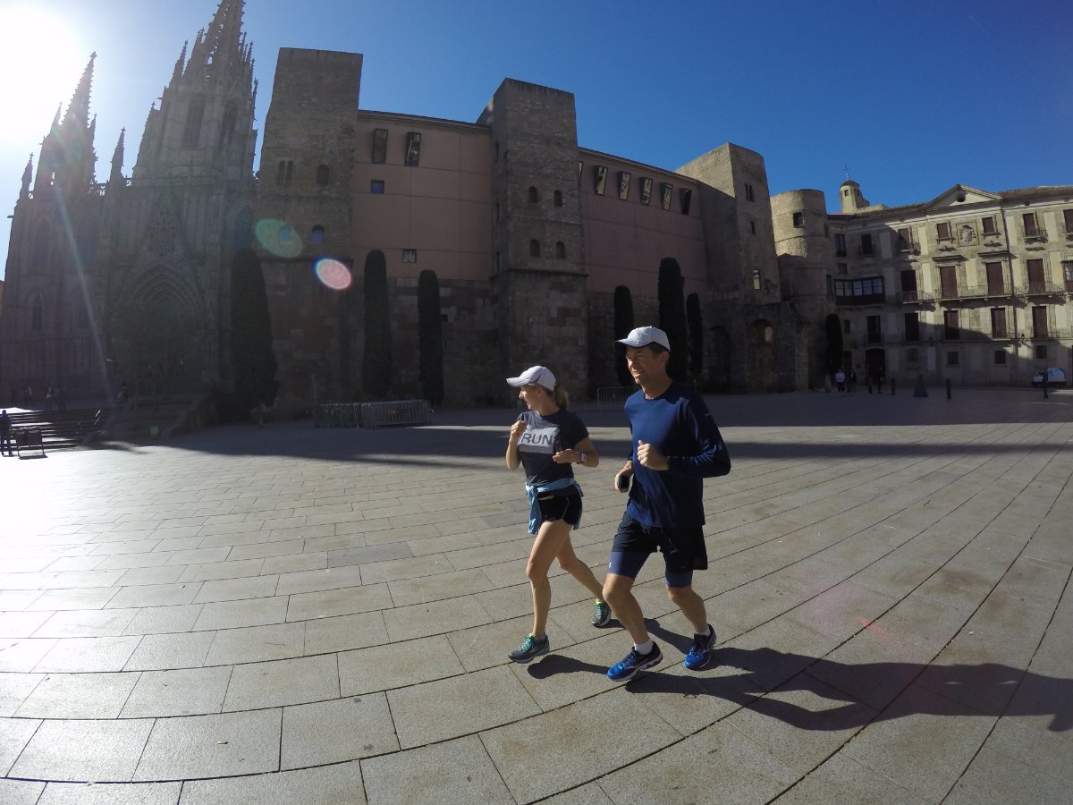 Running Tour in Barcelona - Old Town Tour, Cathedral - Run Fun Sights
